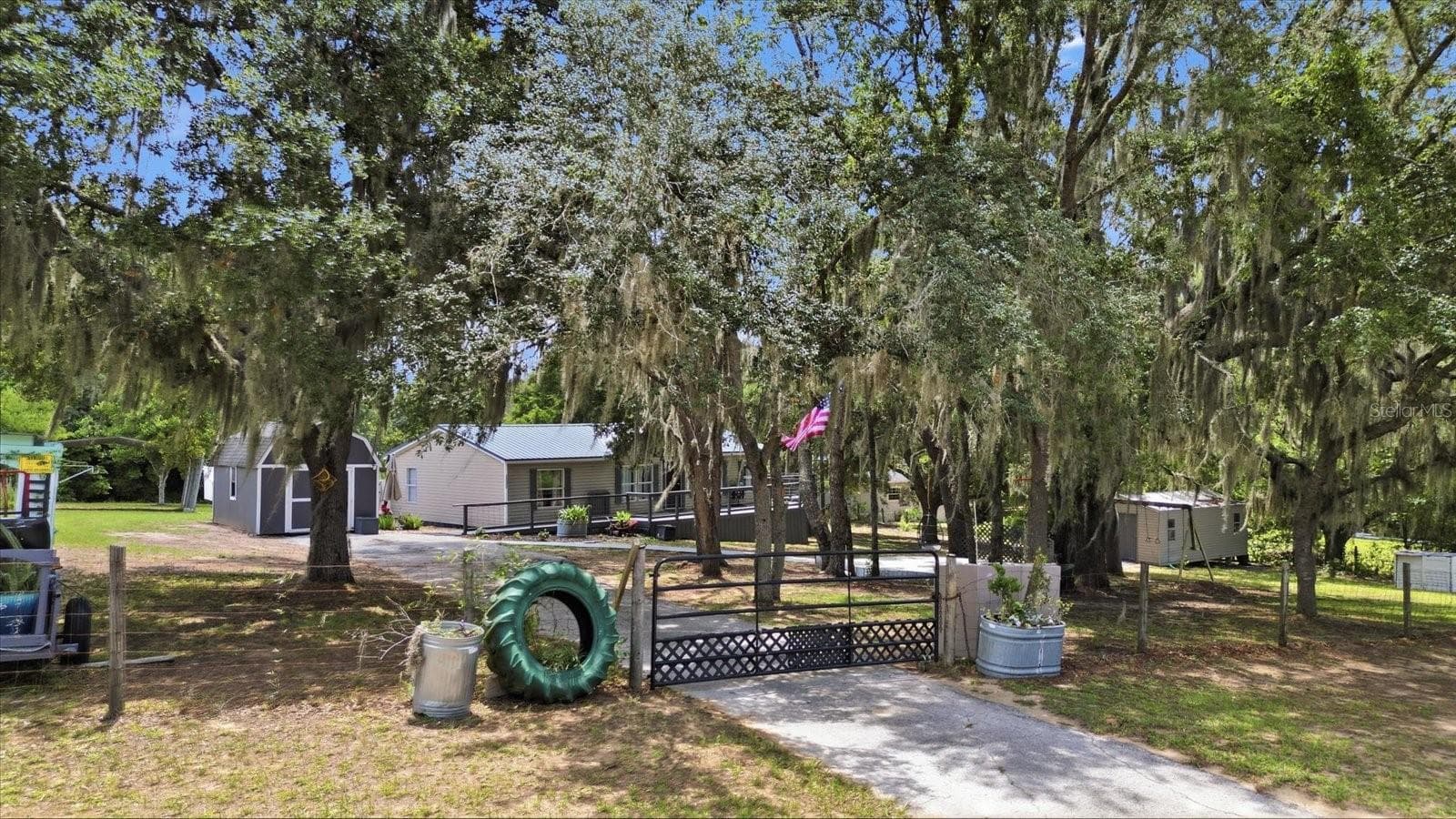 10253 ARABIAN AVENUE — photo 3 of 47