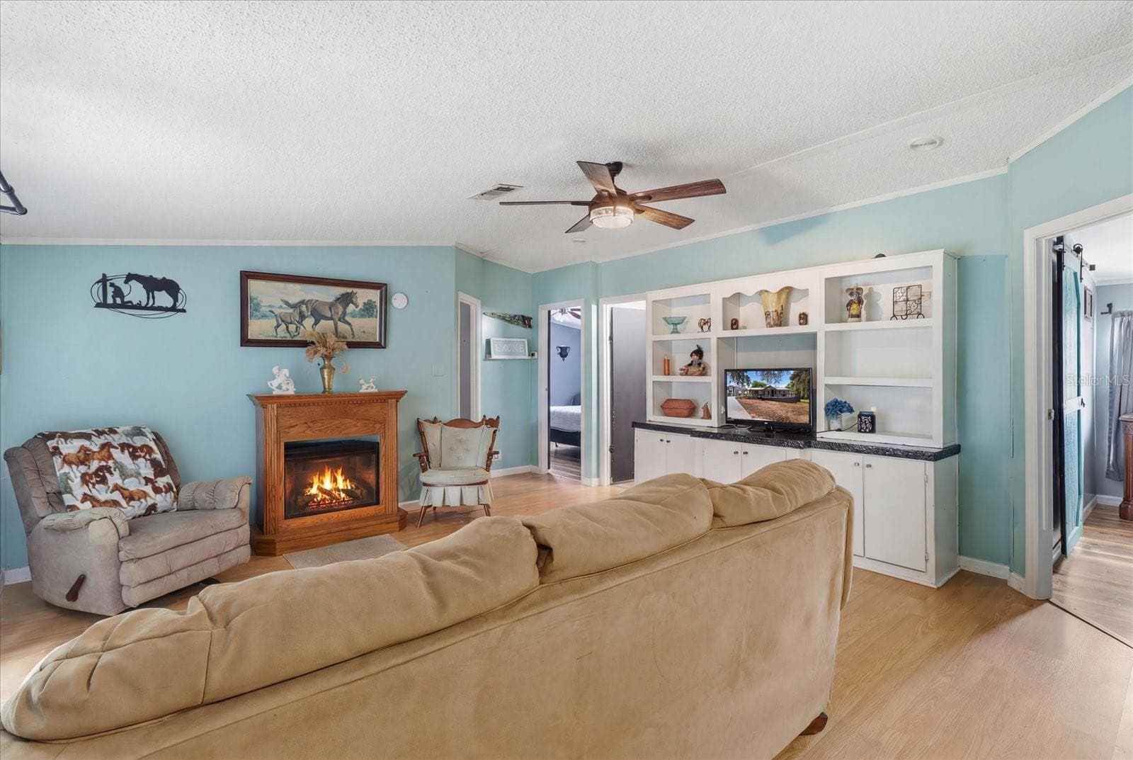 10253 ARABIAN AVENUE — photo 16 of 47