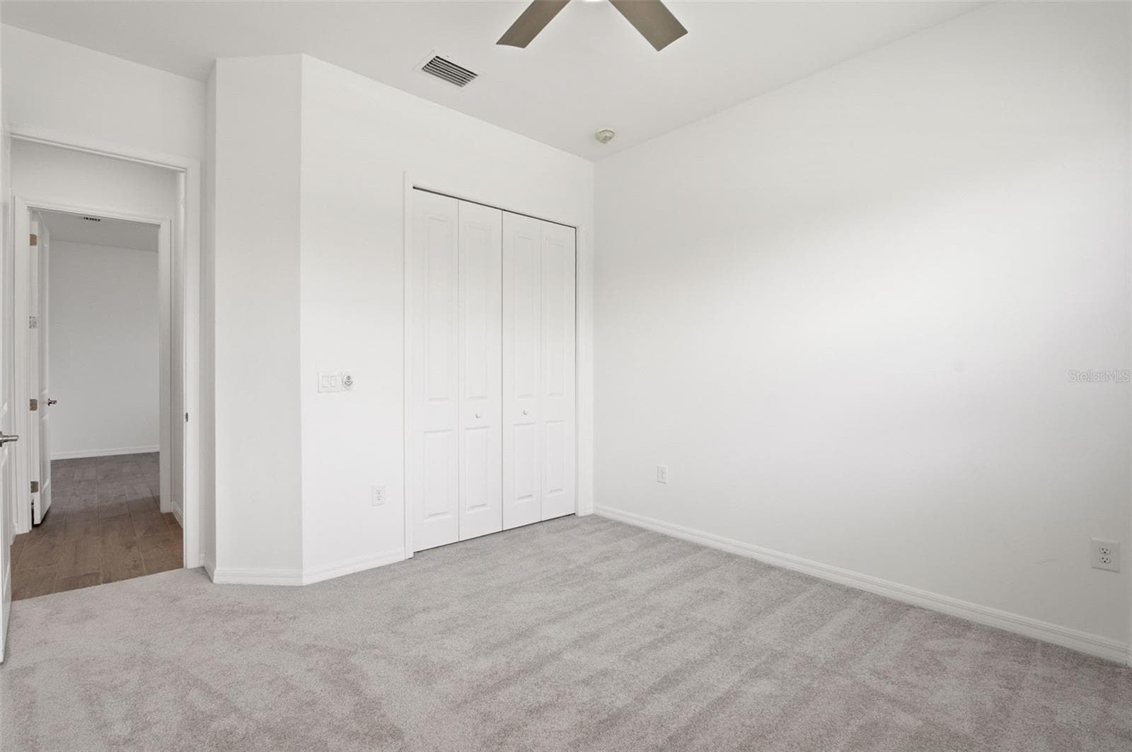 17300 JADESTONE COURT — photo 35 of 87
