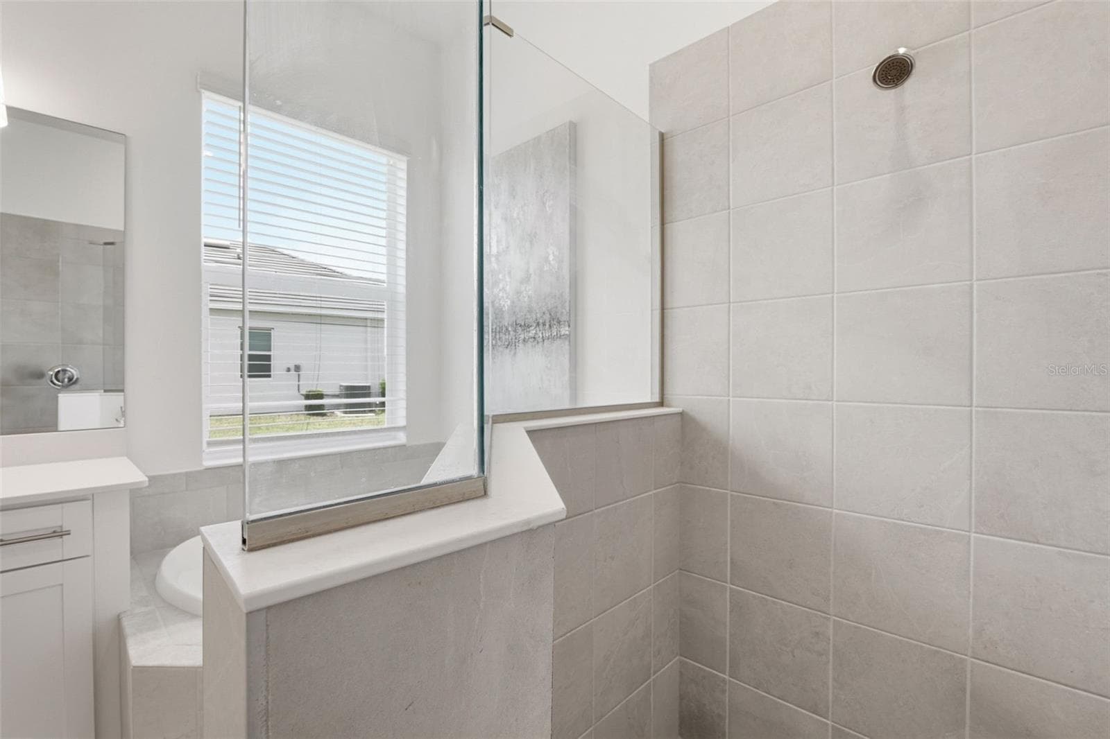 17300 JADESTONE COURT — photo 32 of 87