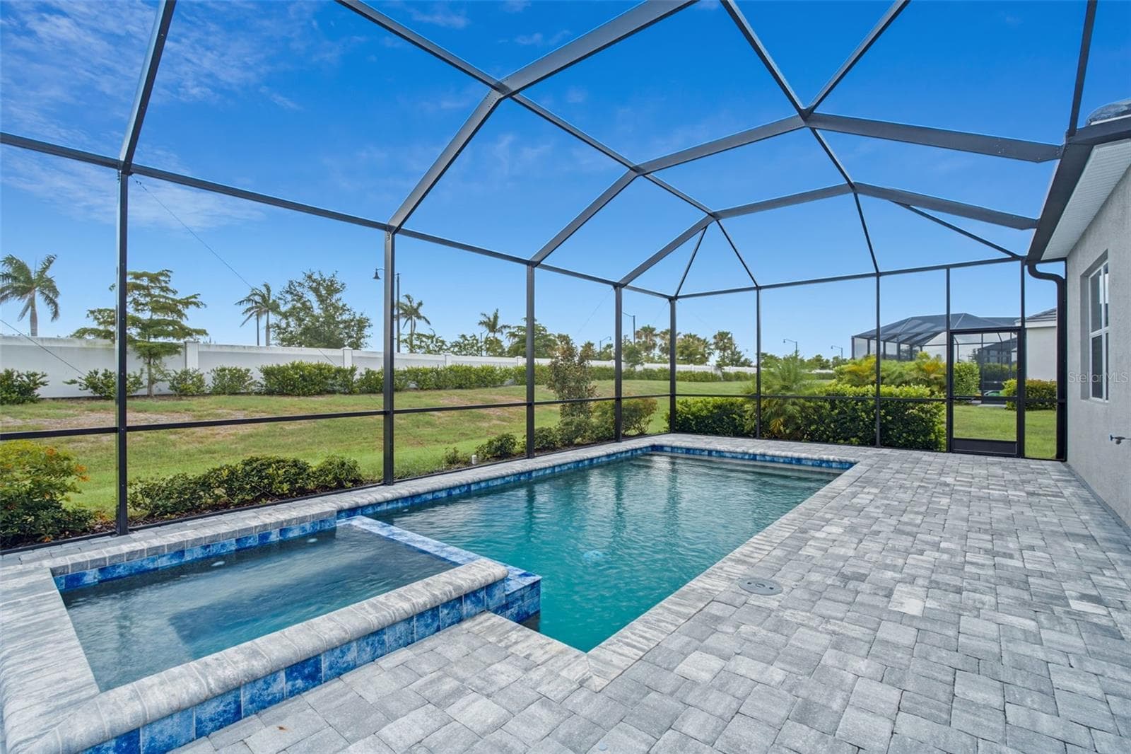 17300 JADESTONE COURT — photo 43 of 87