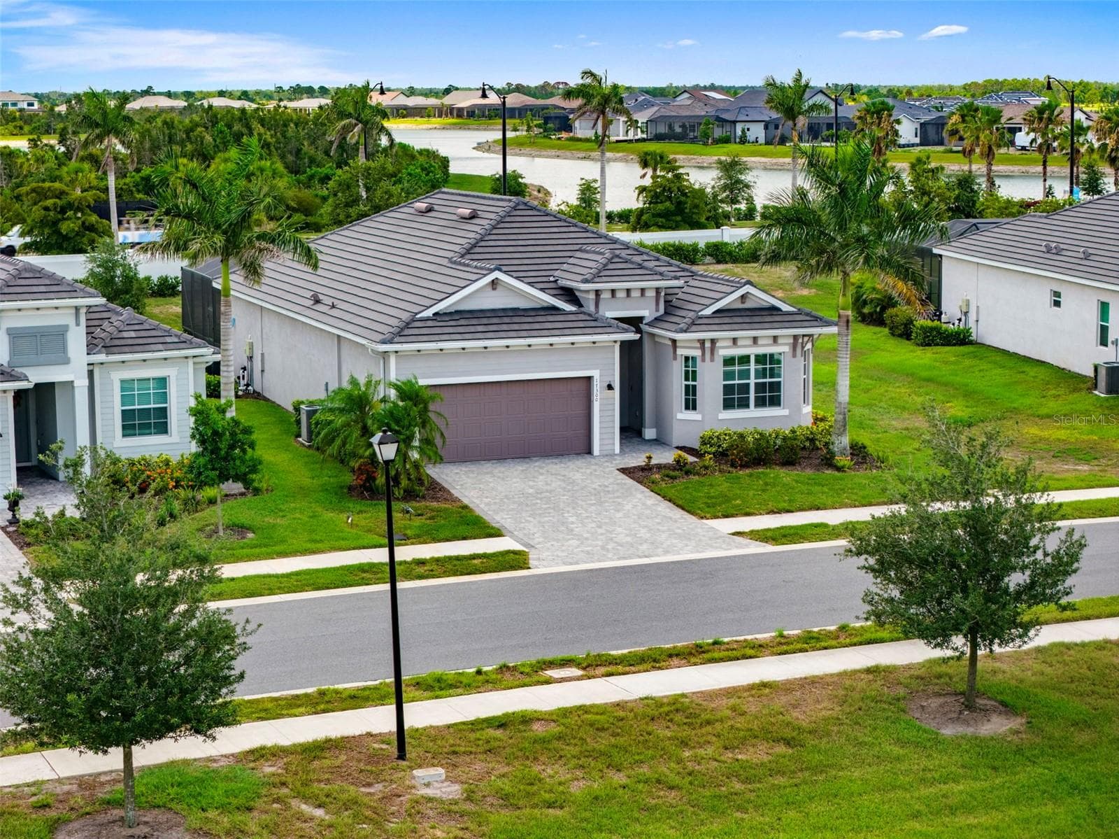 17300 JADESTONE COURT — photo 48 of 87
