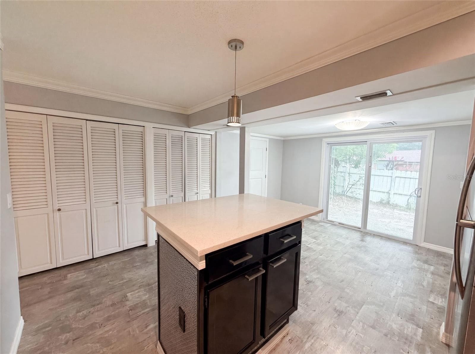 2308 PARK AVENUE — photo 19 of 21