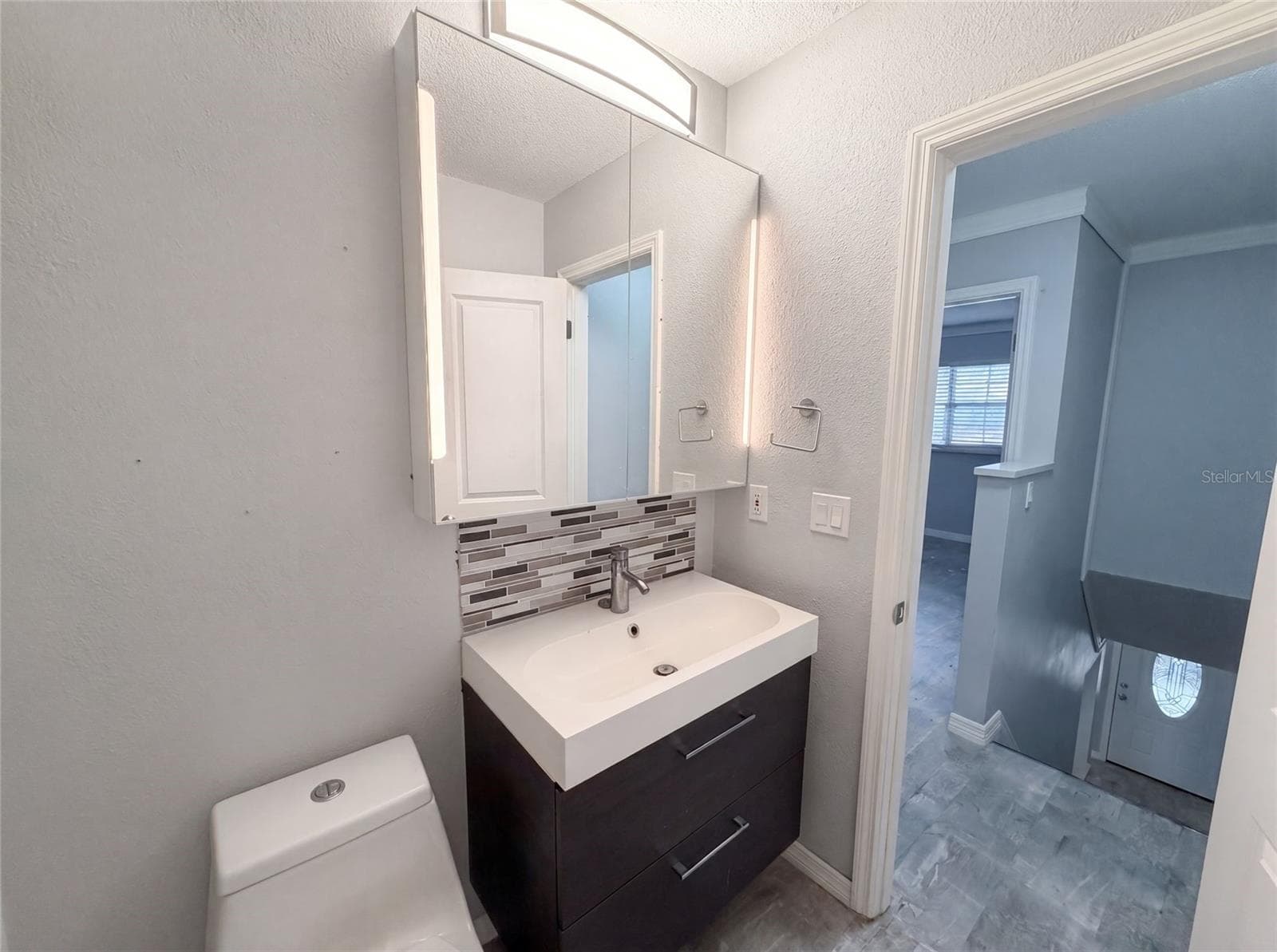 2308 PARK AVENUE — photo 8 of 21