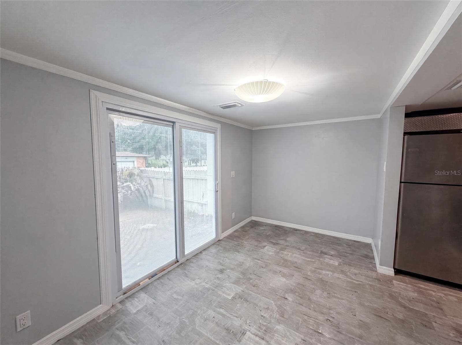 2308 PARK AVENUE — photo 5 of 21