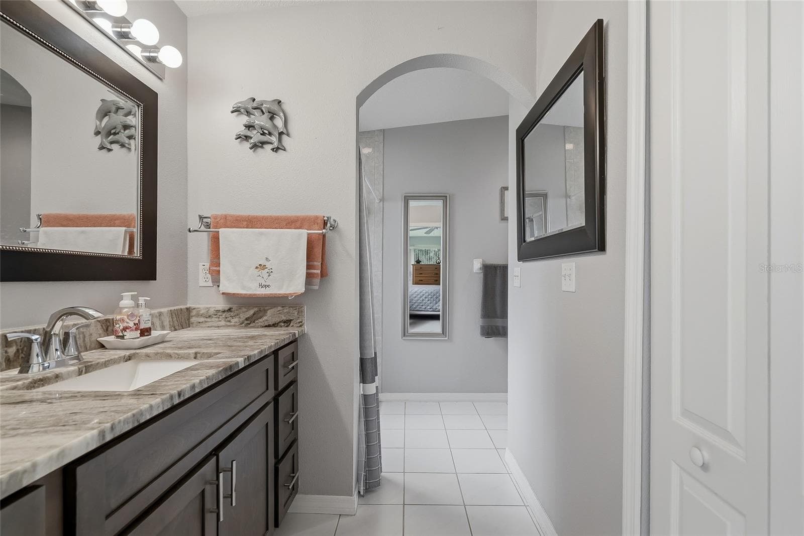 12512 HOLLYBROOK LANE — photo 21 of 42