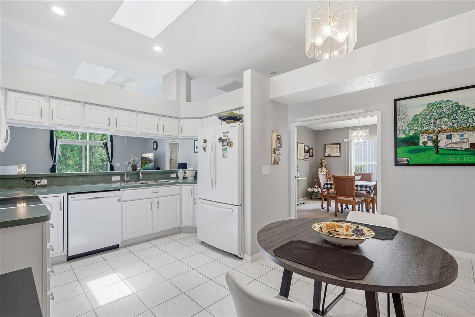 12512 HOLLYBROOK LANE — photo 11 of 42