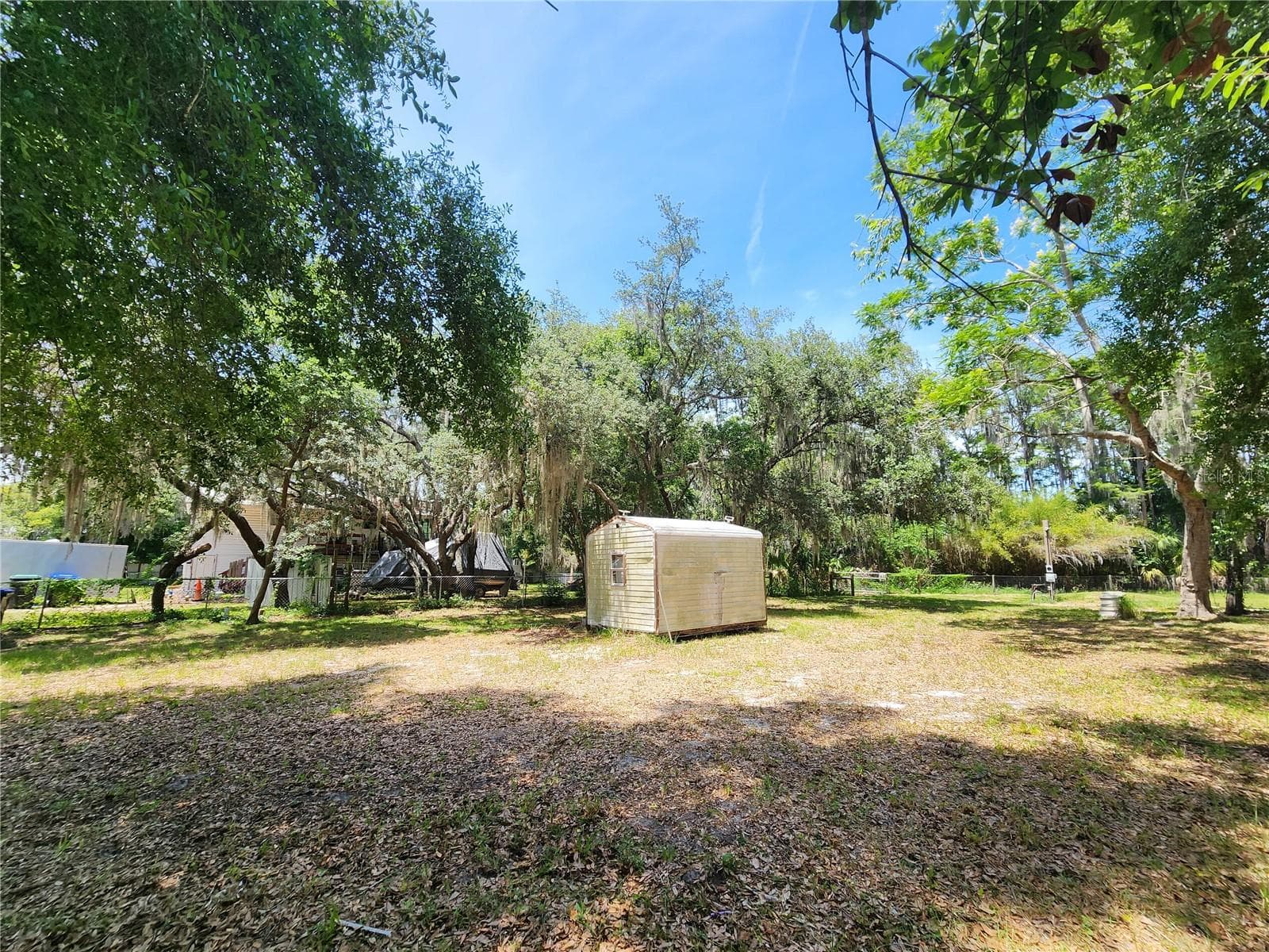 16950 ARROWHEAD BOULEVARD — photo 2 of 4