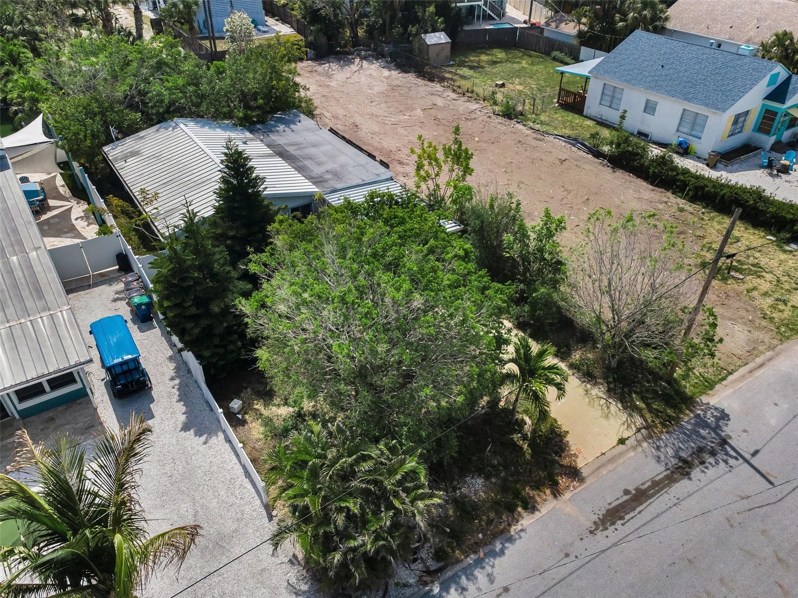 1213 BAY PALM BOULEVARD — photo 3 of 7