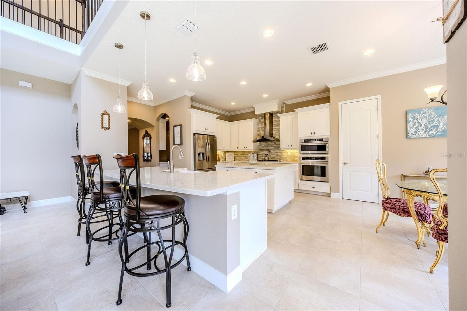 427 BLUE BIRCH COURT — photo 20 of 64