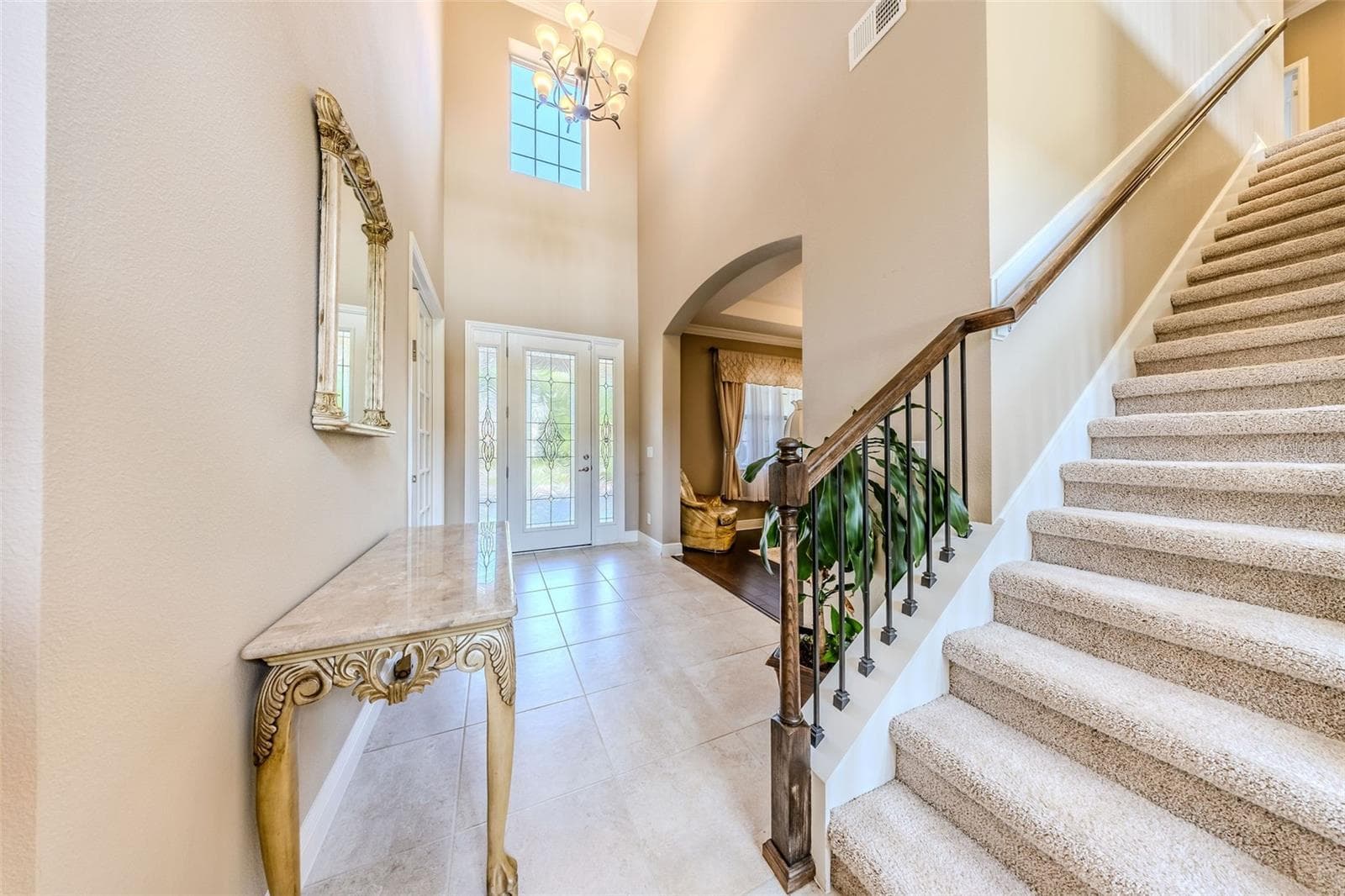 427 BLUE BIRCH COURT — photo 9 of 64