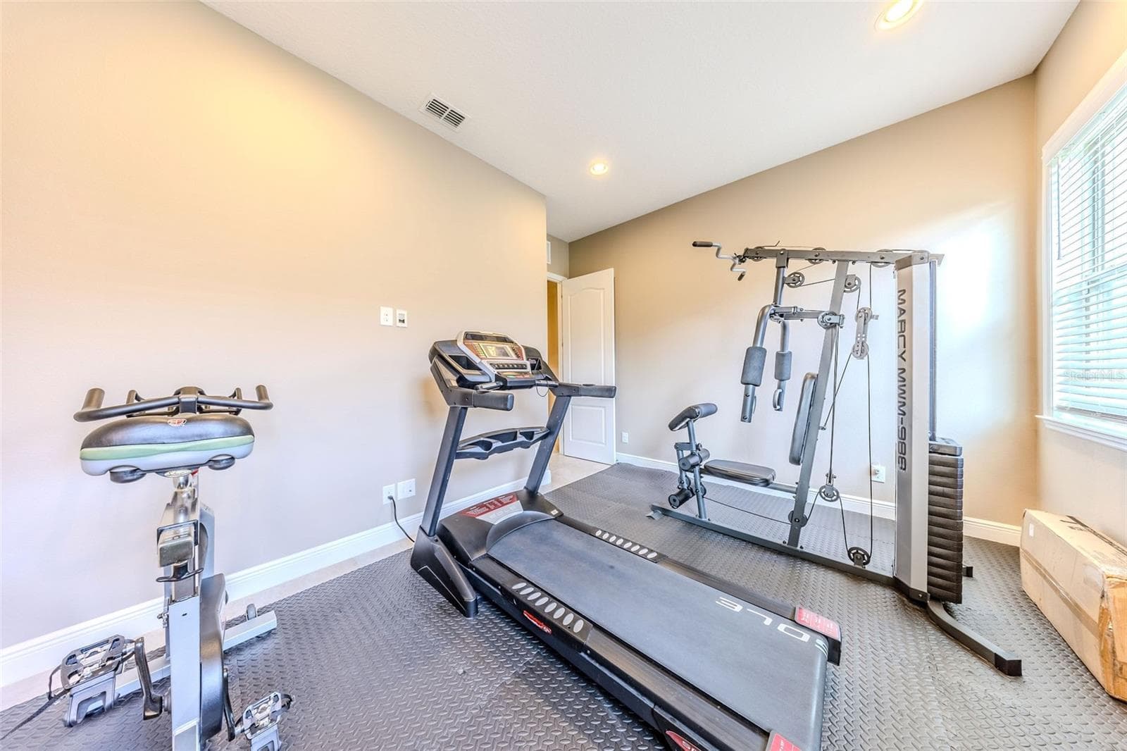 427 BLUE BIRCH COURT — photo 32 of 64