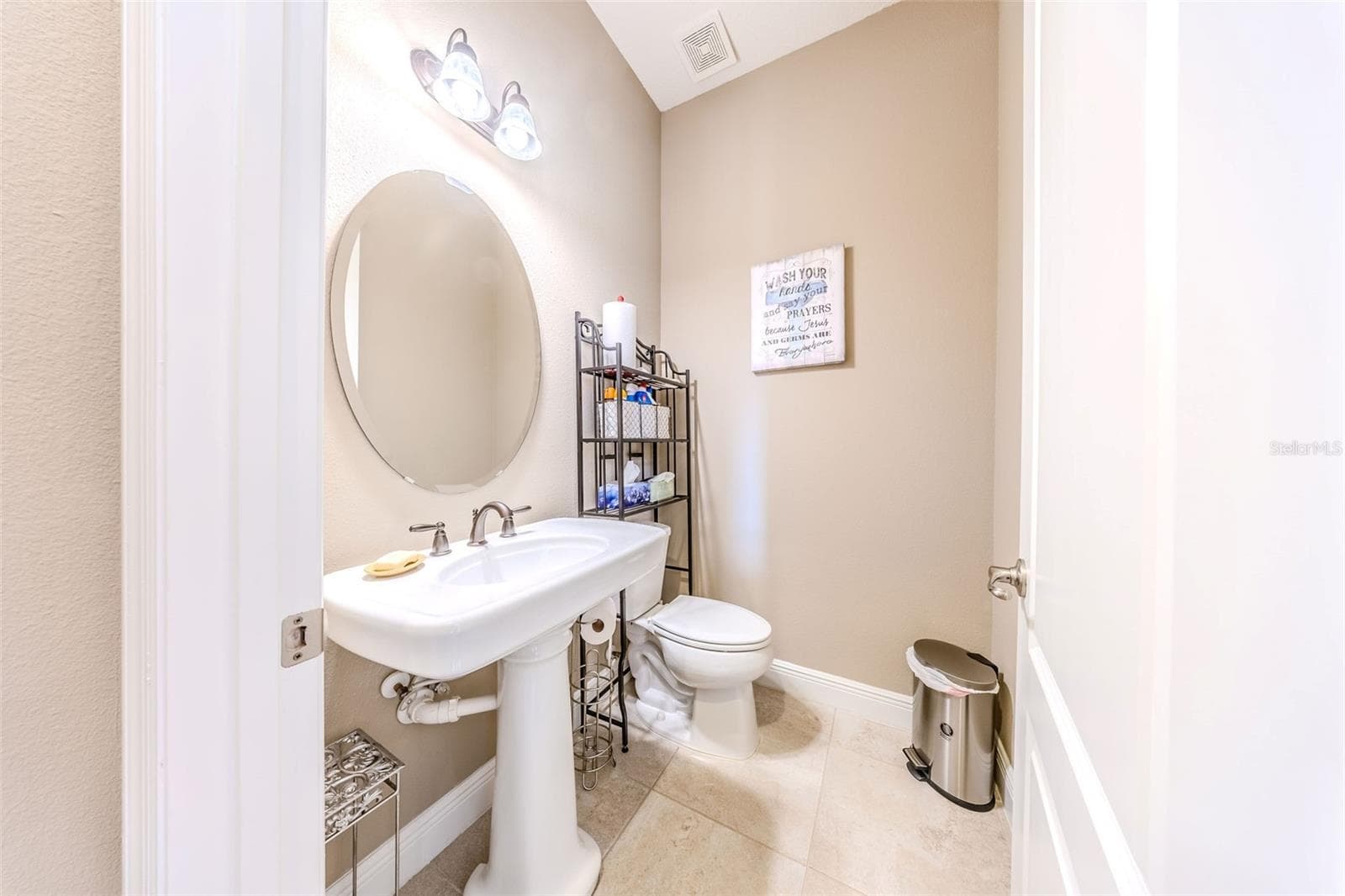 427 BLUE BIRCH COURT — photo 15 of 64