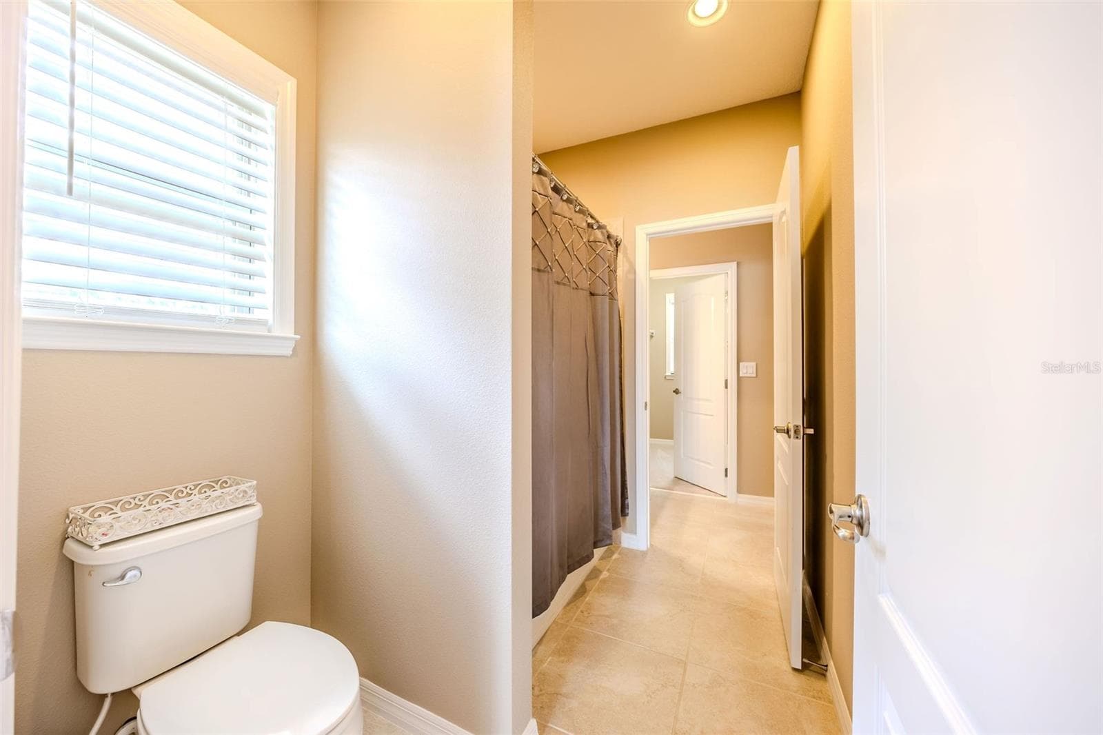427 BLUE BIRCH COURT — photo 57 of 64