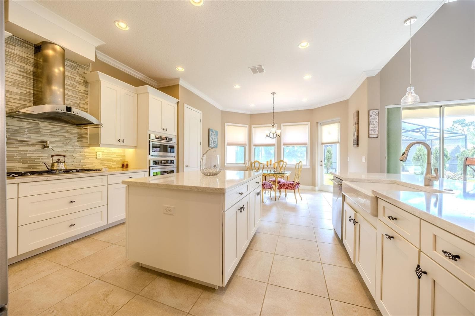 427 BLUE BIRCH COURT — photo 22 of 64