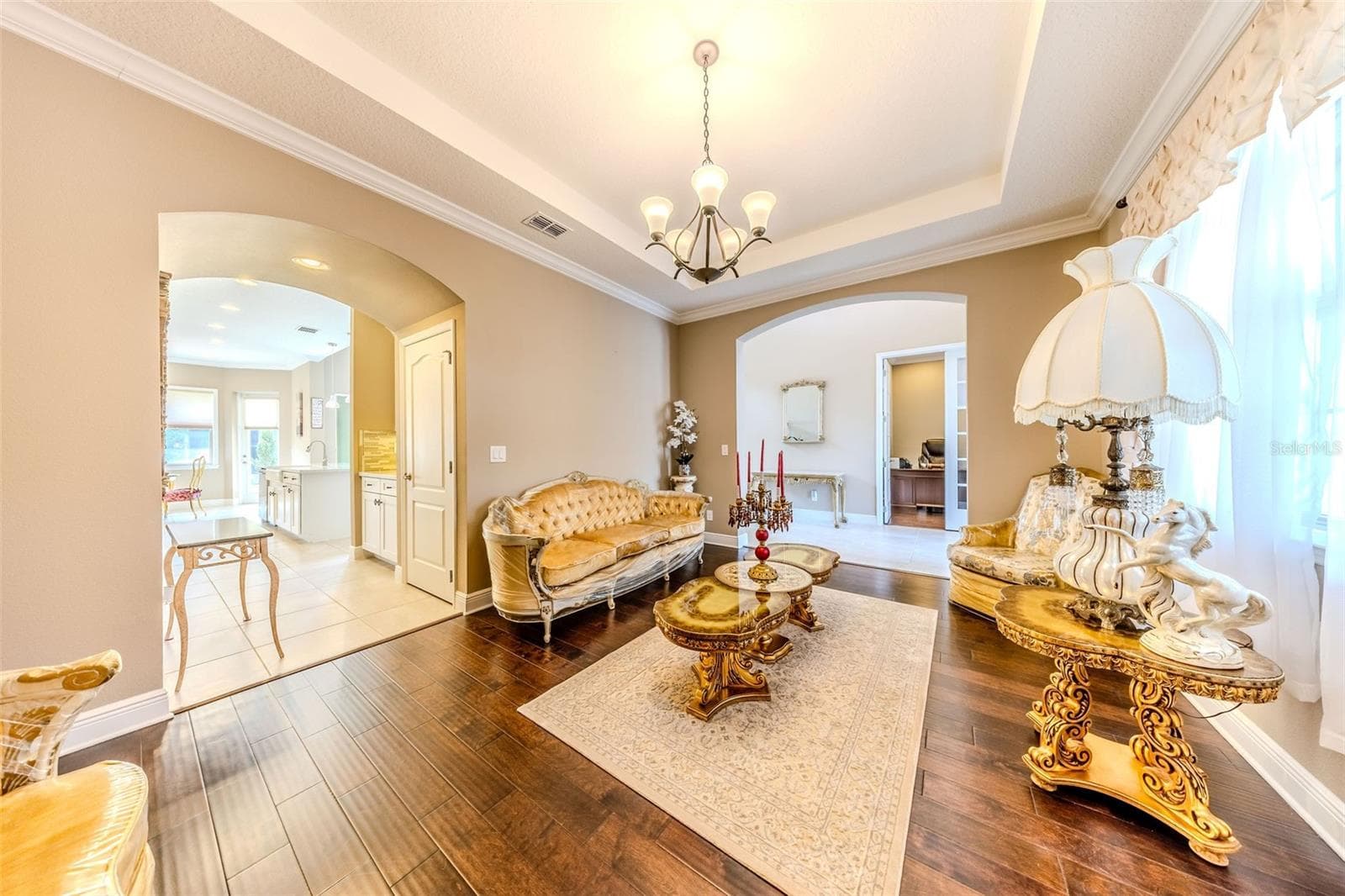 427 BLUE BIRCH COURT — photo 12 of 64