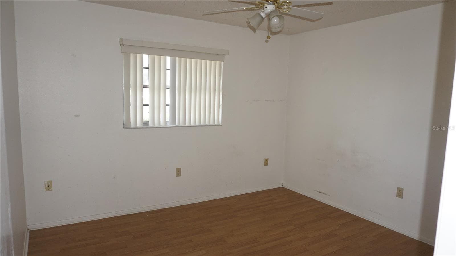 12543 DEARBORN DRIVE — photo 14 of 25