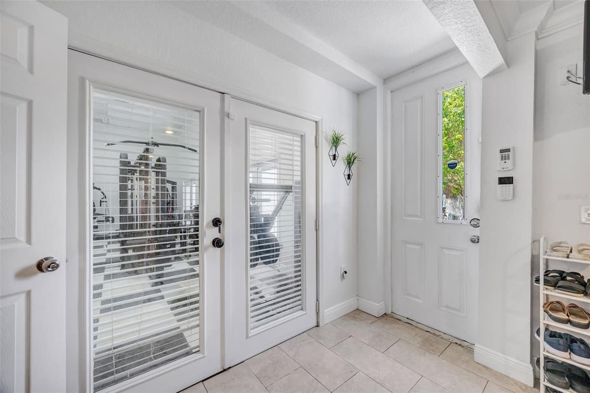 815 2ND AVENUE — photo 38 of 47