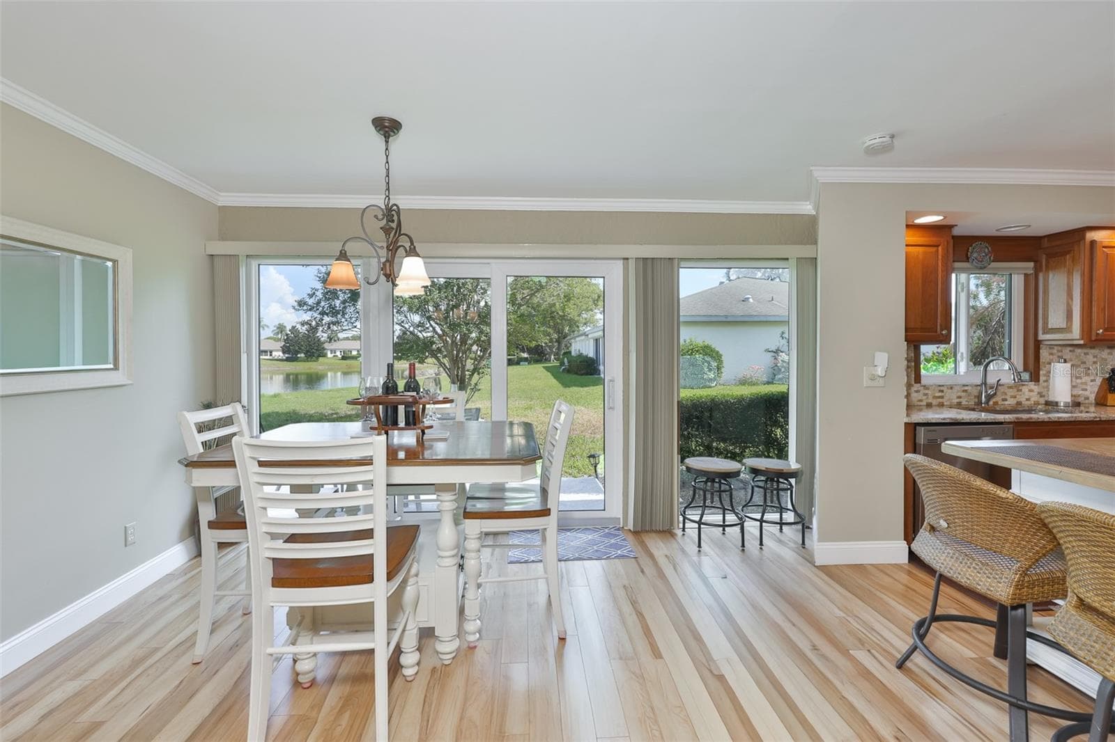 1403 LANGLEY DRIVE — photo 7 of 38