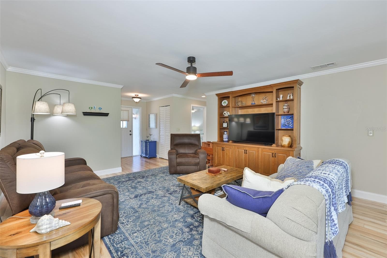 1403 LANGLEY DRIVE — photo 10 of 38