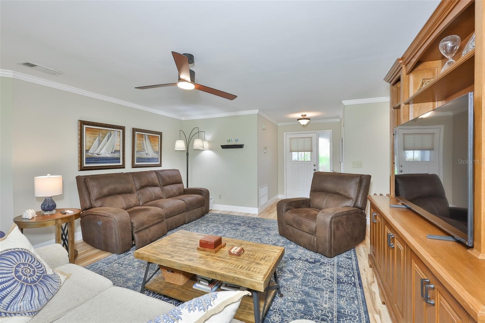 1403 LANGLEY DRIVE — photo 24 of 38
