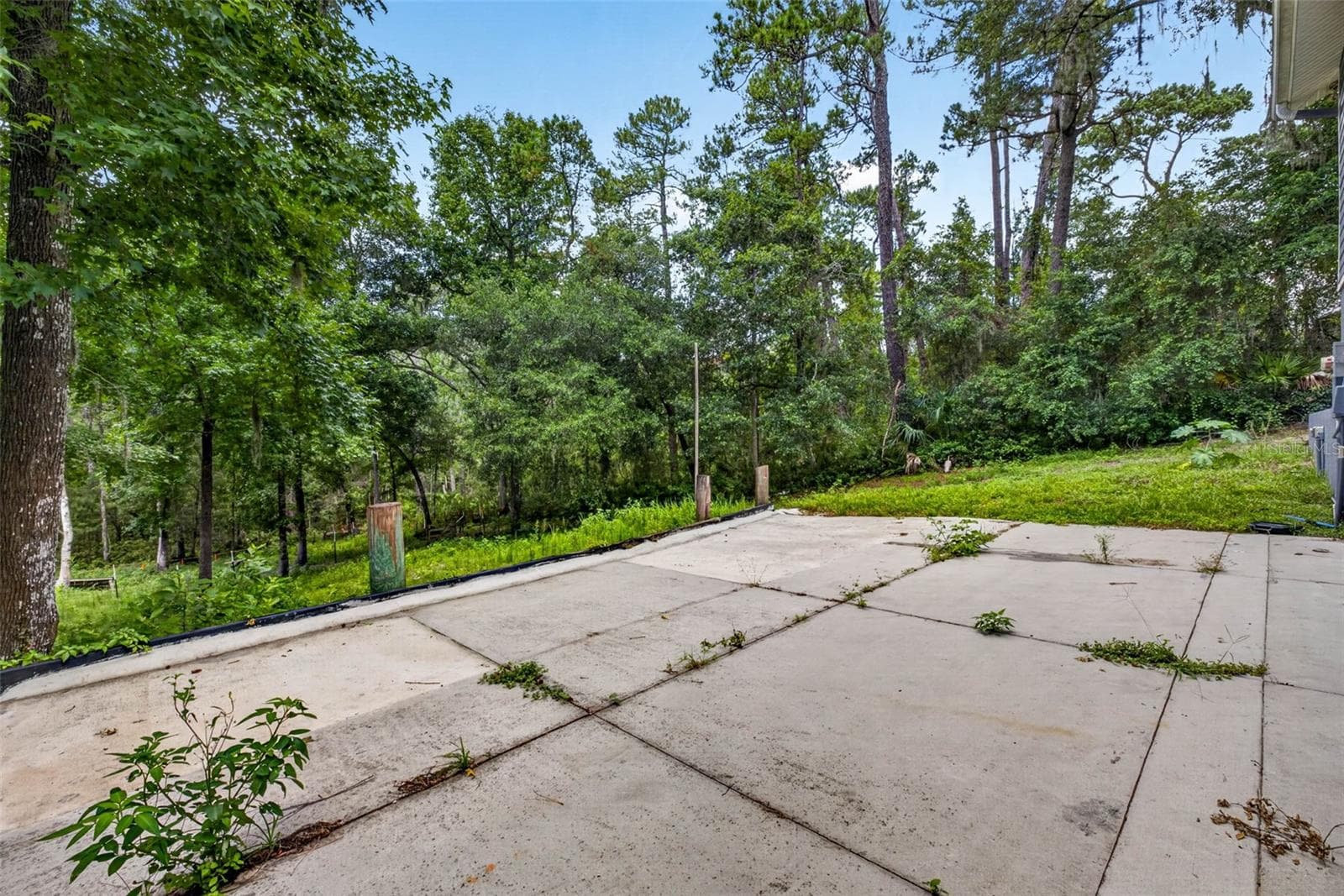 4243 NANCY CREEK BOULEVARD — photo 65 of 94