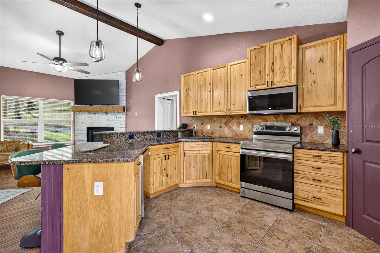 4243 NANCY CREEK BOULEVARD — photo 17 of 94