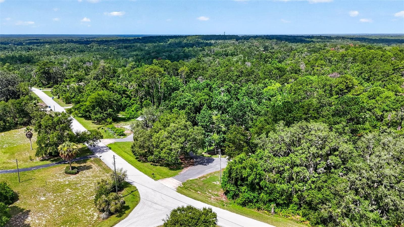 4243 NANCY CREEK BOULEVARD — photo 86 of 94