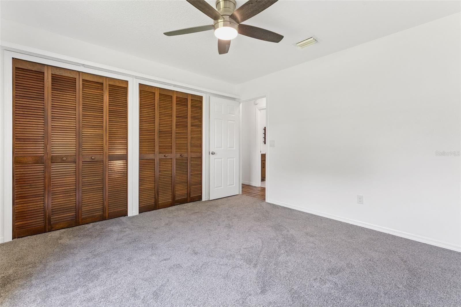 125 DONNA CIRCLE — photo 21 of 43