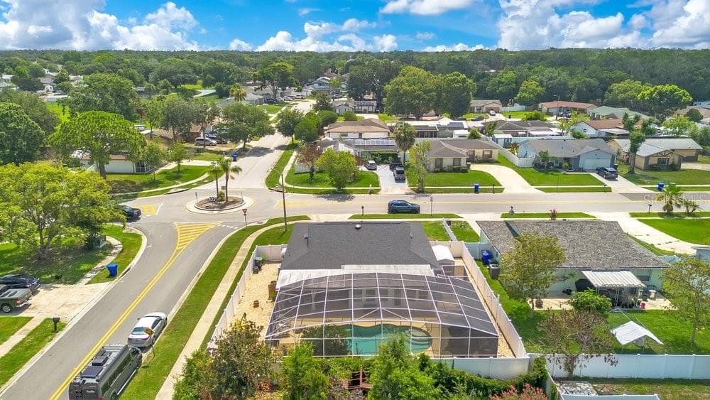 2462 MILL RUN BOULEVARD — photo 38 of 46