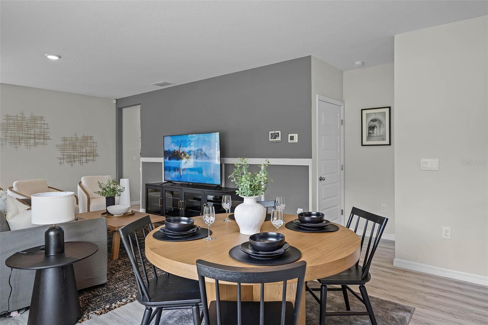 8563 MADRID STREET — photo 5 of 30