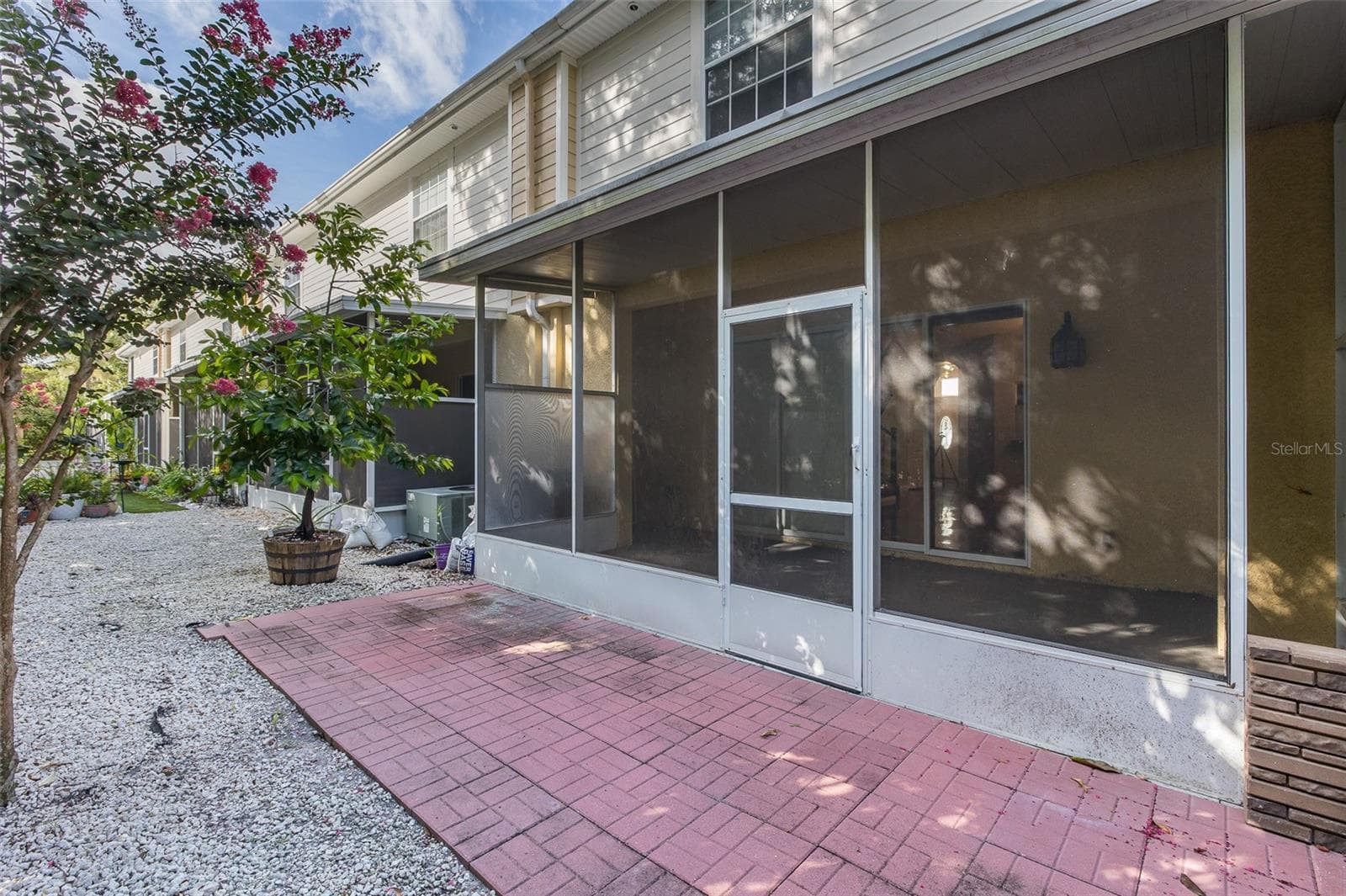 2989 ESTANCIA PLACE — photo 40 of 45