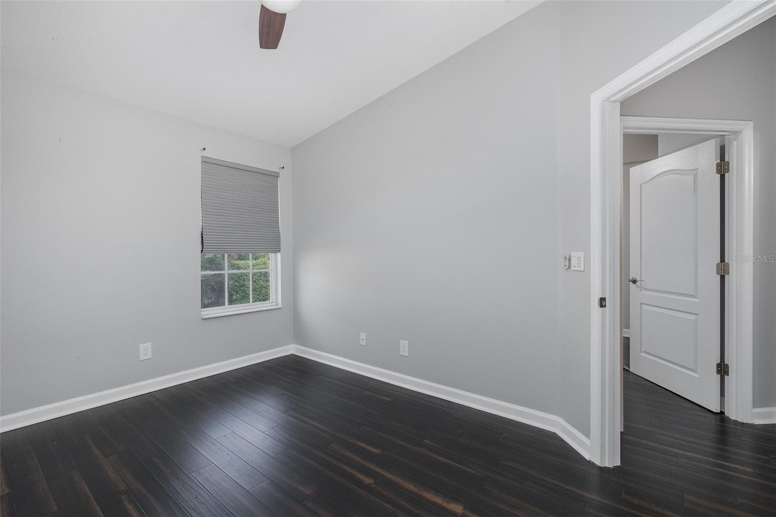 2989 ESTANCIA PLACE — photo 32 of 45