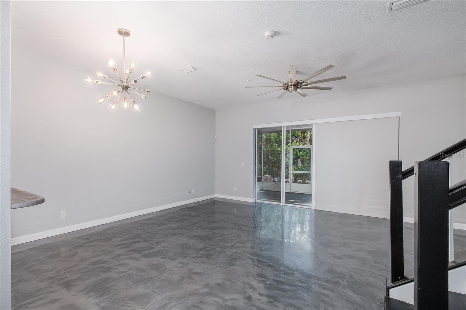2989 ESTANCIA PLACE — photo 13 of 45