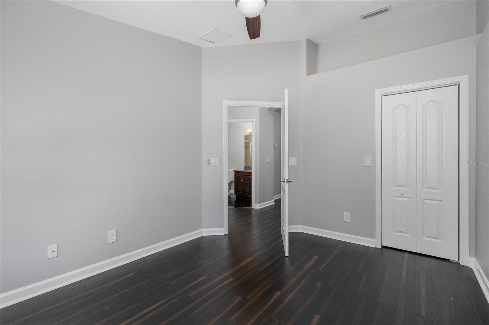 2989 ESTANCIA PLACE — photo 33 of 45