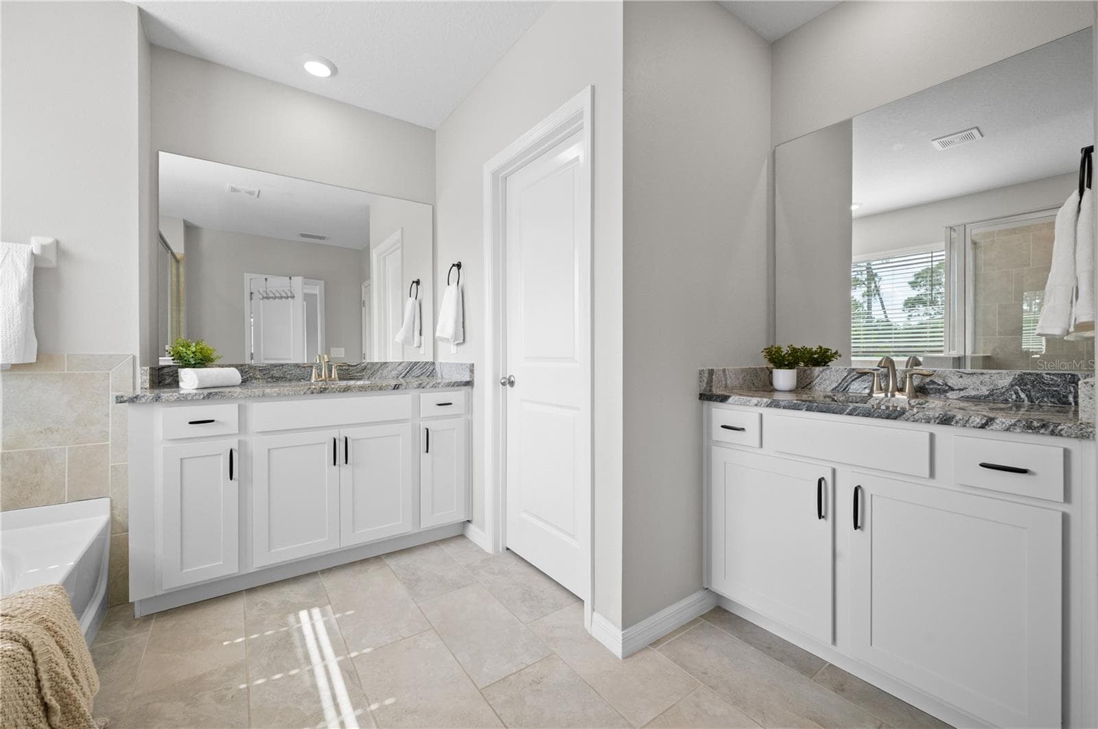 2032 MIDNIGHT PEARL DRIVE — photo 30 of 44