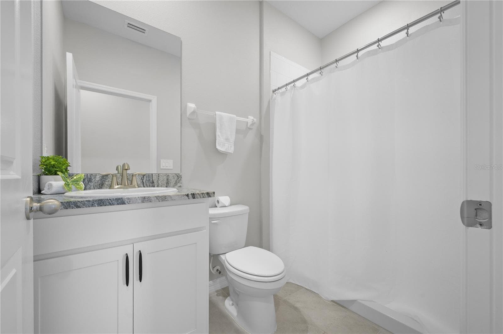 2032 MIDNIGHT PEARL DRIVE — photo 18 of 44