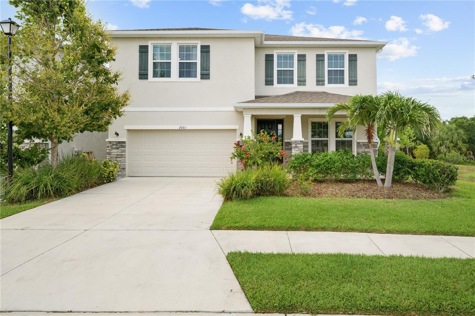 2032 MIDNIGHT PEARL DRIVE — photo 1 of 44