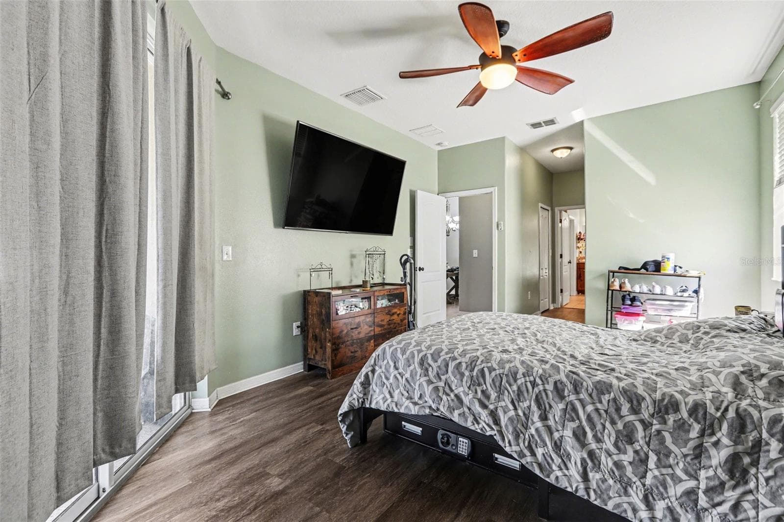 2130 ROANOKE SPRINGS DRIVE — photo 16 of 24