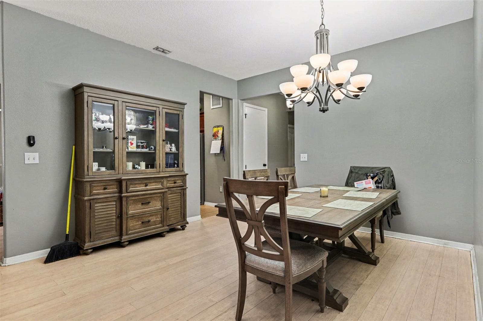 2130 ROANOKE SPRINGS DRIVE — photo 9 of 24