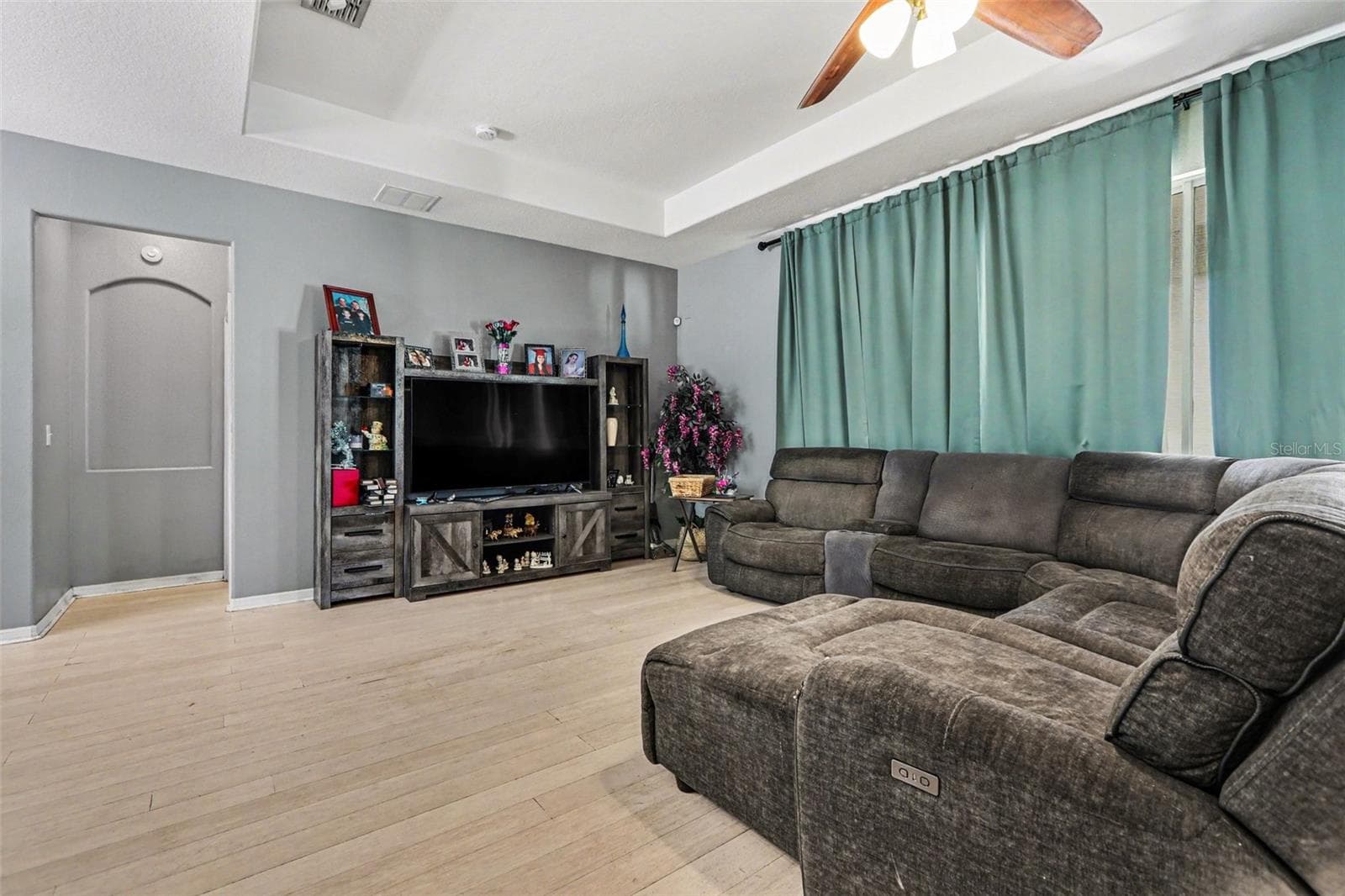 2130 ROANOKE SPRINGS DRIVE — photo 5 of 24