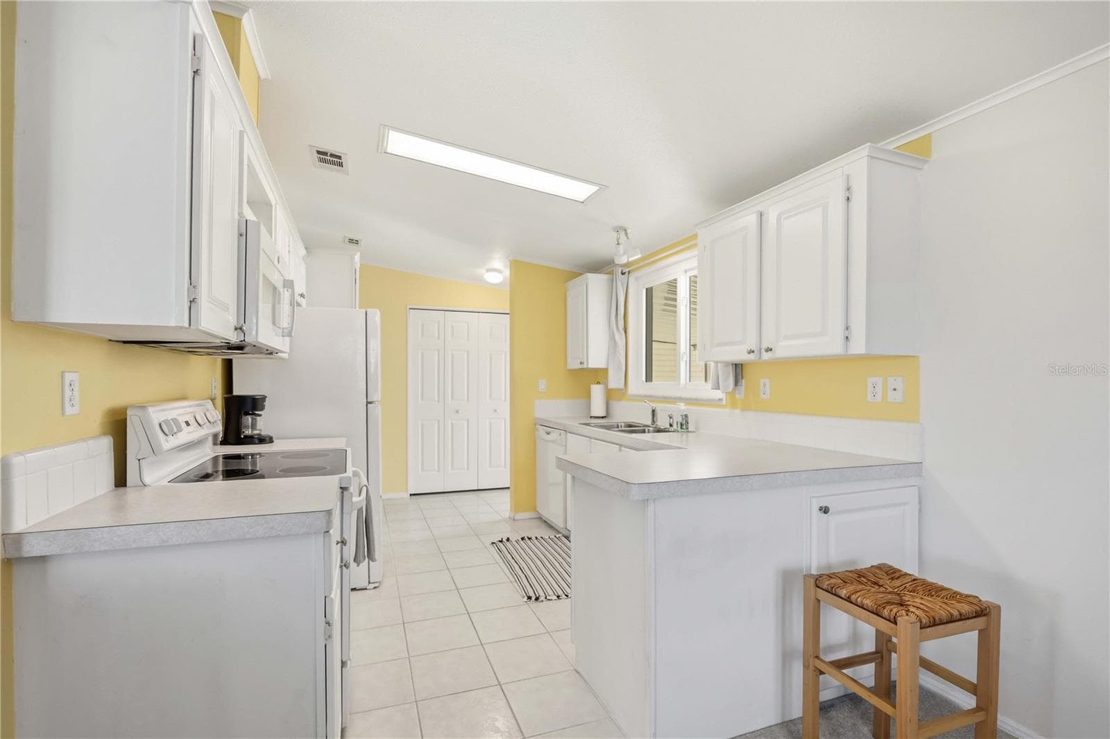 27 TURTLE BAY CIRCLE — photo 13 of 68