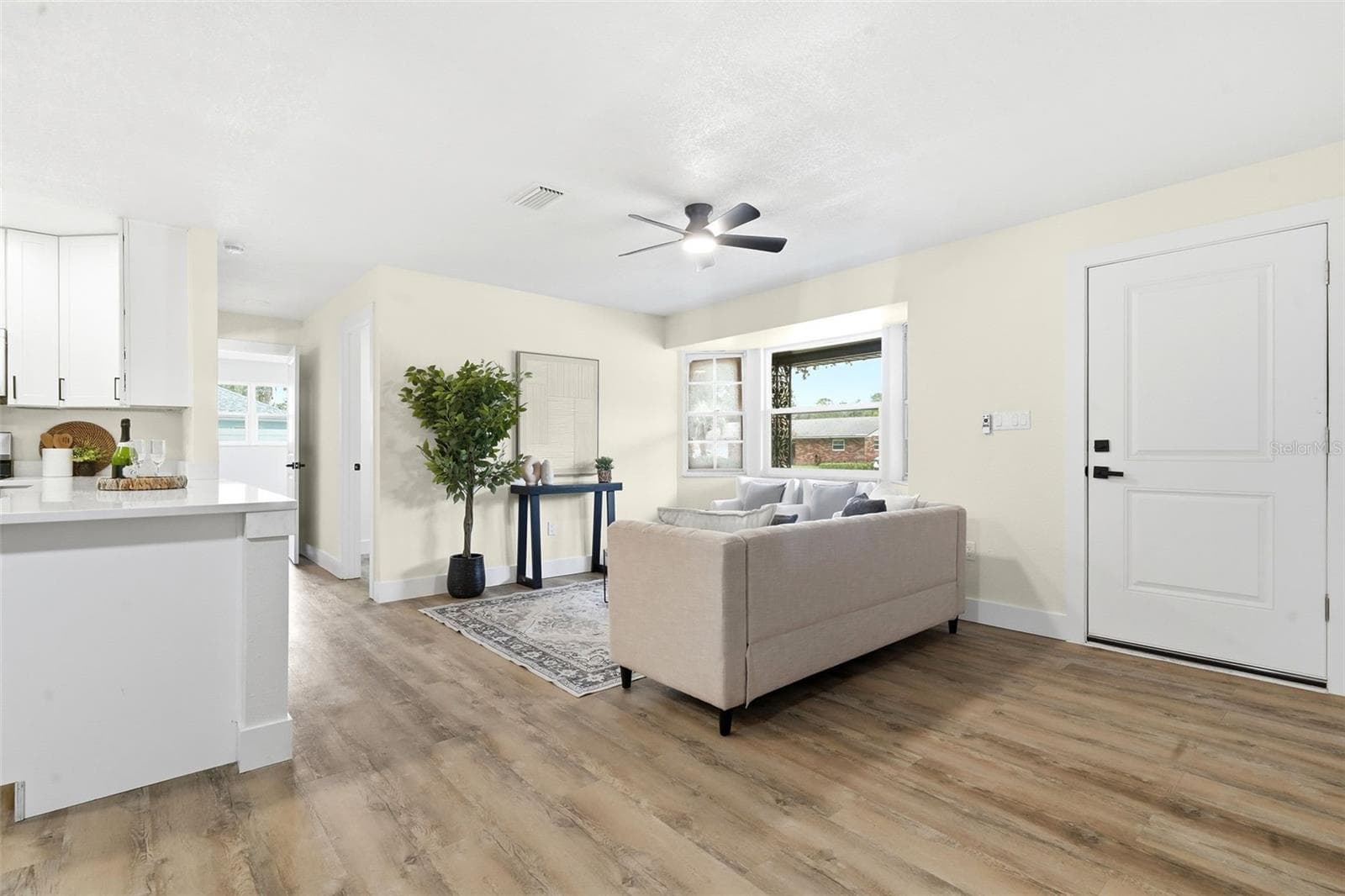 4146 CACTUS LANE — photo 10 of 41