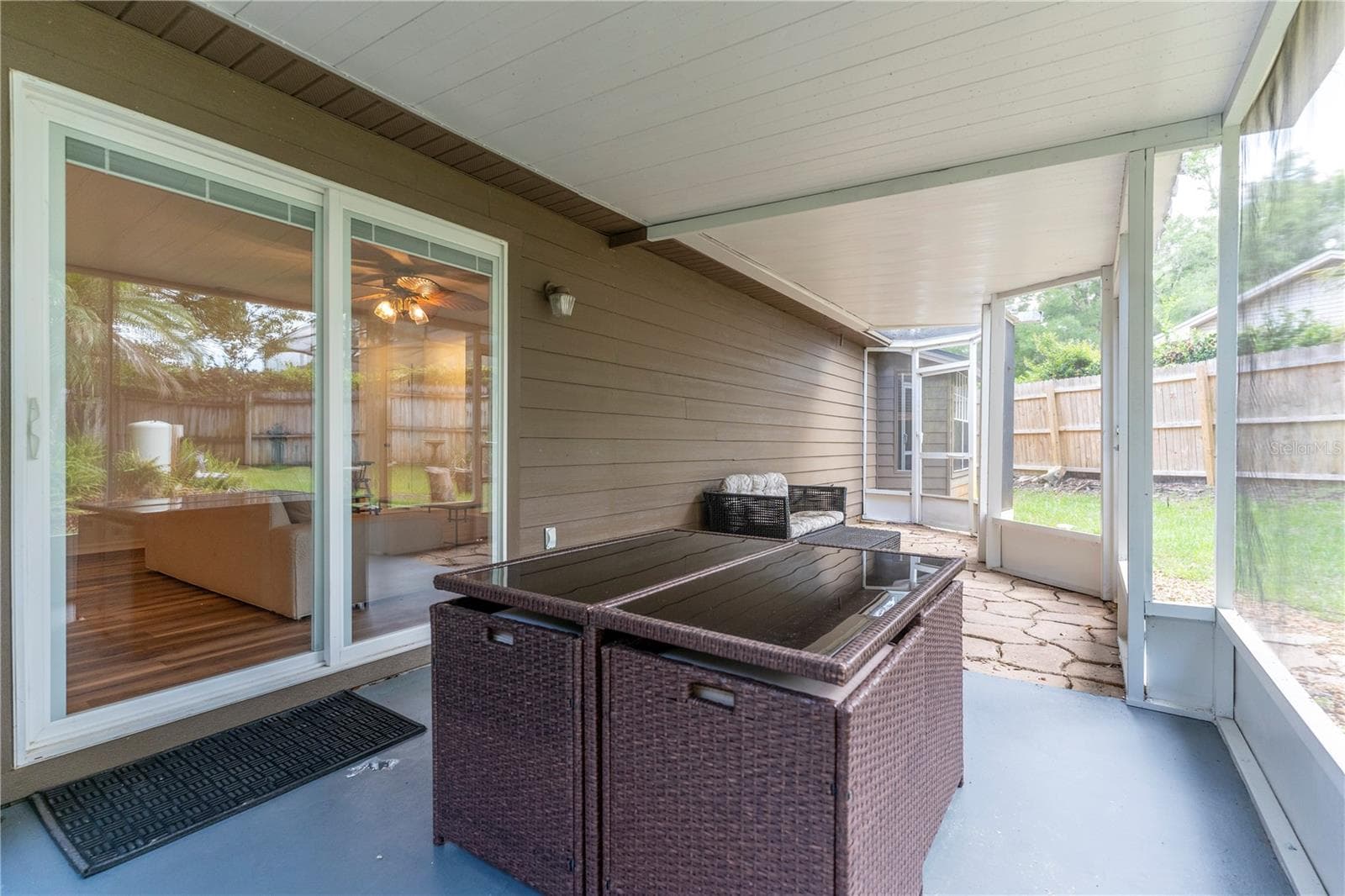 26141 BILTMORE STREET — photo 27 of 32