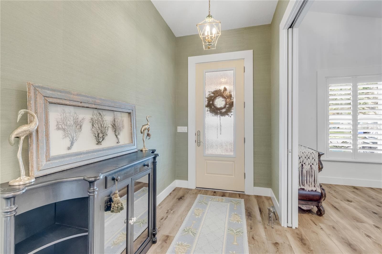 807 10TH AVENUE — photo 3 of 41