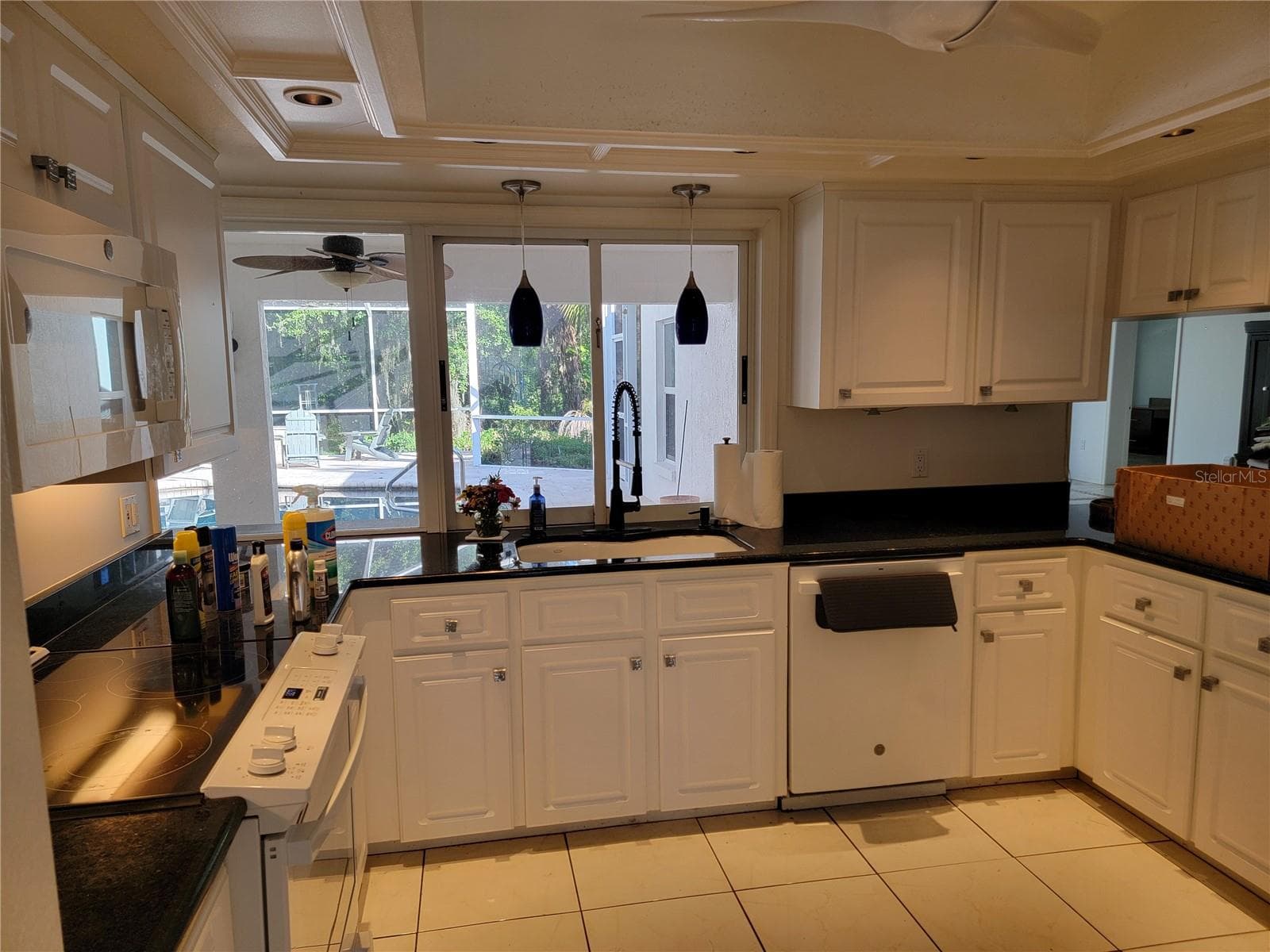 1474 LONGOAK DRIVE — photo 8 of 37