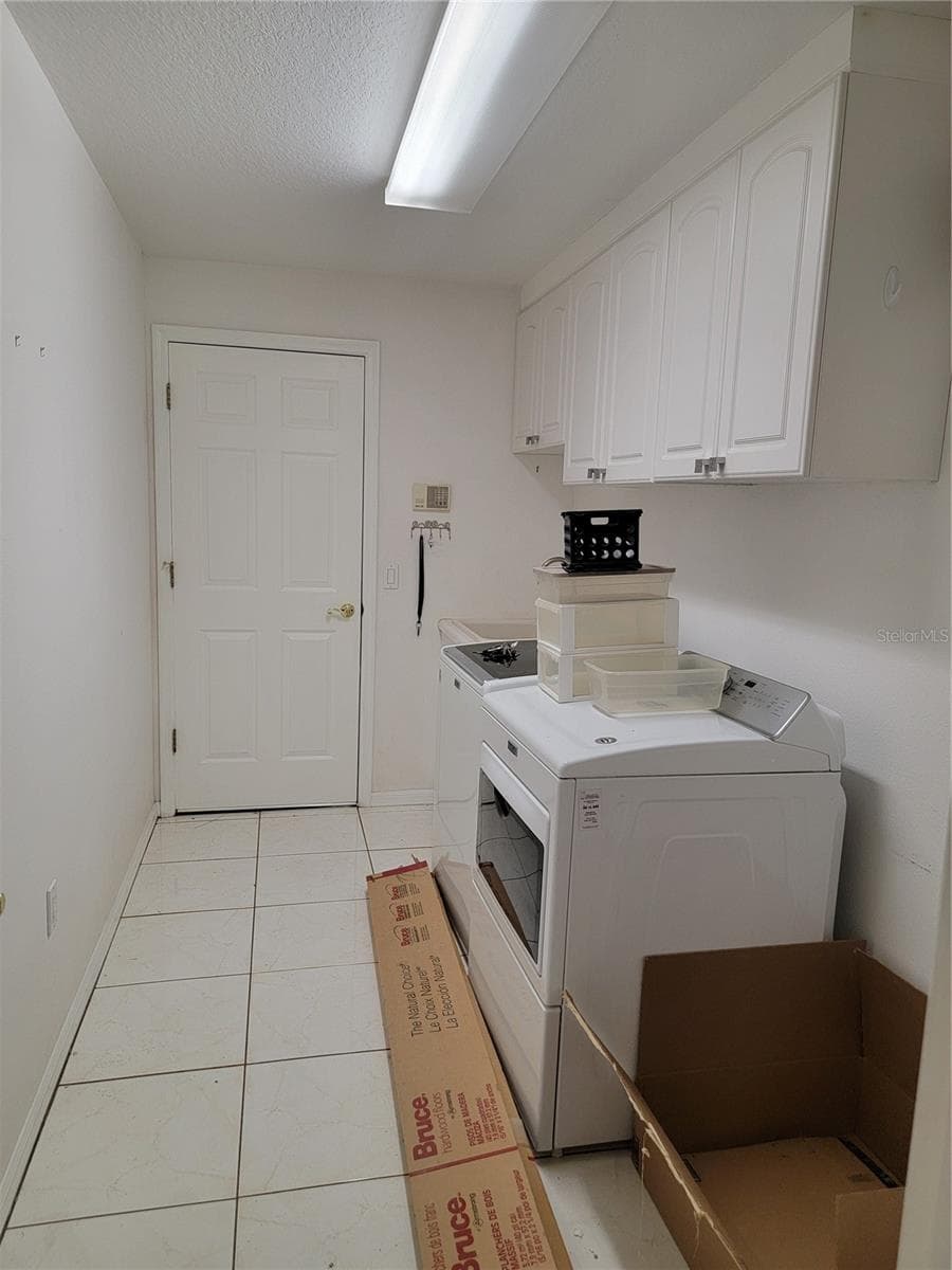 1474 LONGOAK DRIVE — photo 33 of 37