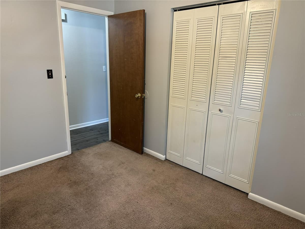 475 NIGHTINGALE STREET — photo 18 of 26
