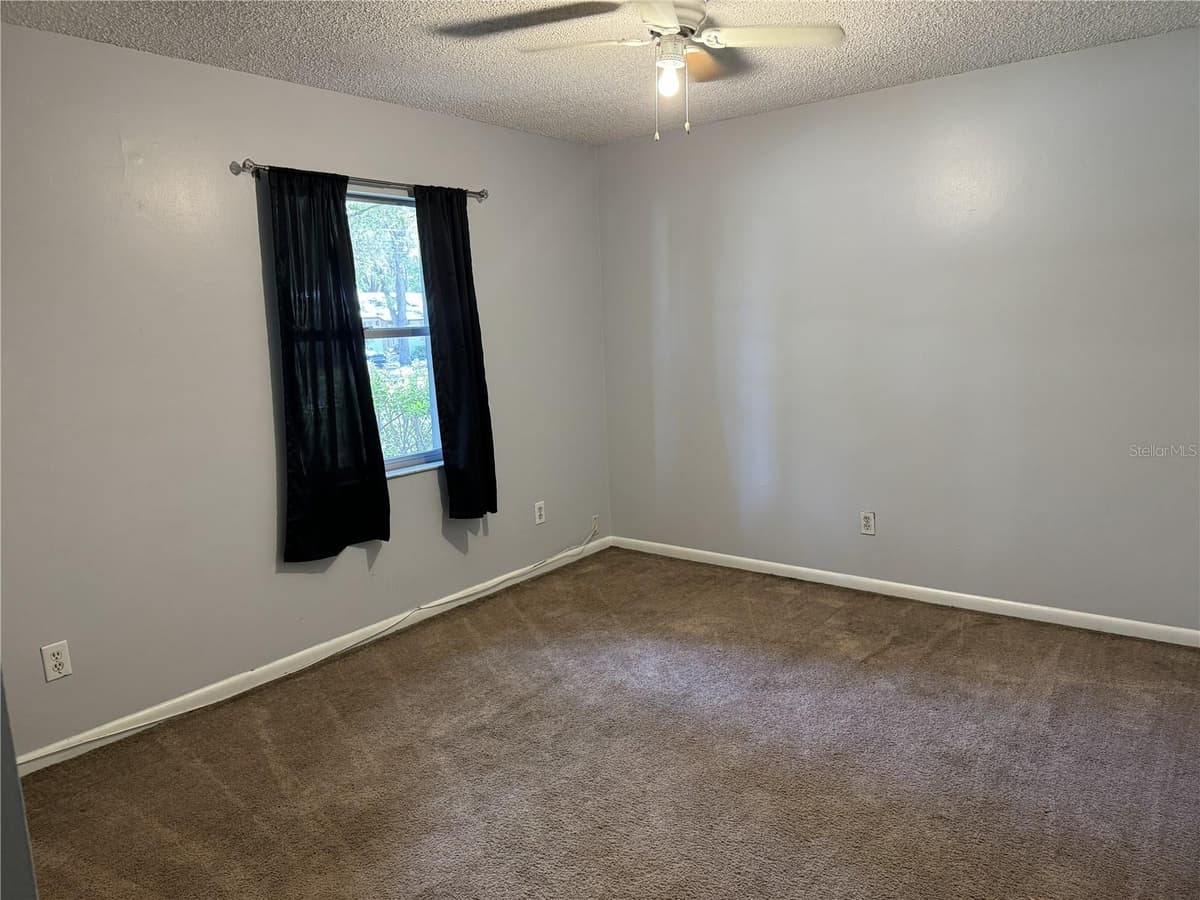 475 NIGHTINGALE STREET — photo 19 of 26
