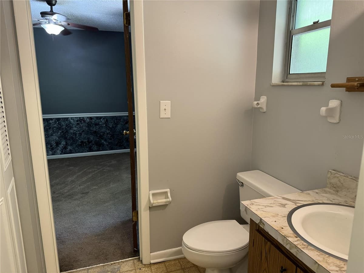 475 NIGHTINGALE STREET — photo 21 of 26